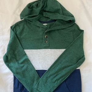 Old Navy long sleeve pullover